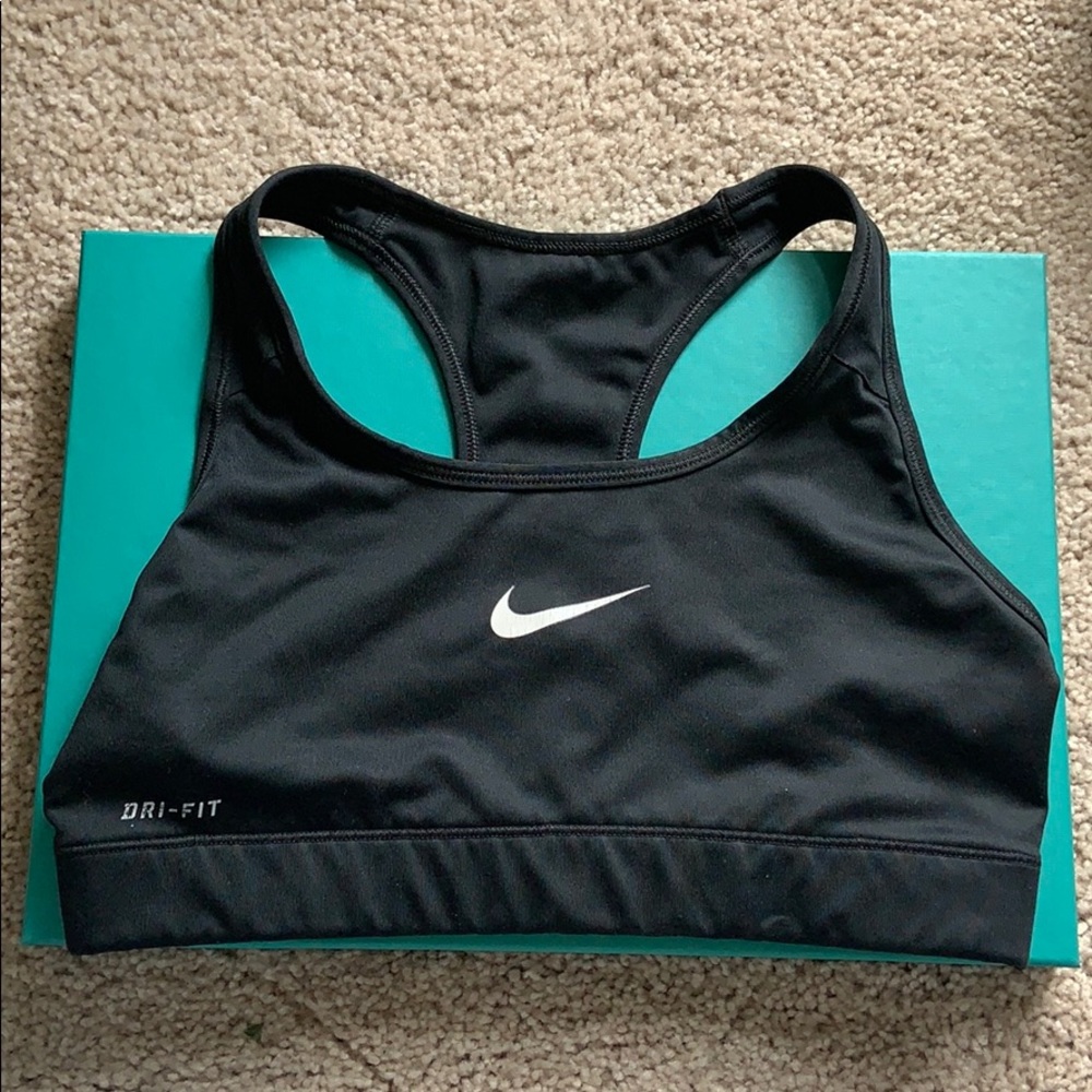 Smal Nike black sports bra